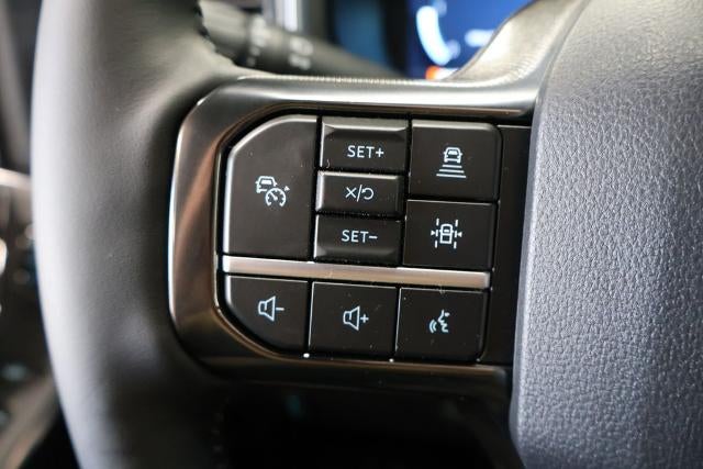 2026 Ford Super Duty F-350 DRW Platinum