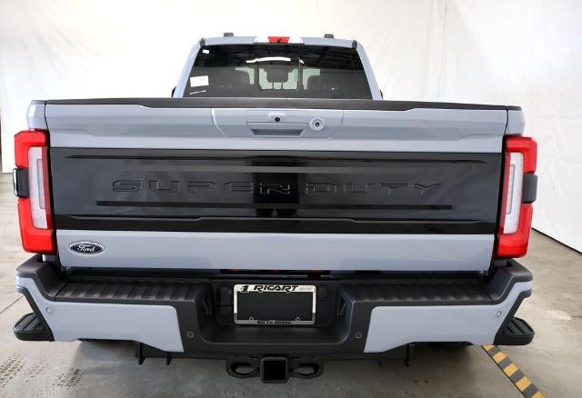 2026 Ford Super Duty F-350 DRW Platinum