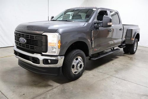 2026 Ford Super Duty F-350 DRW XL