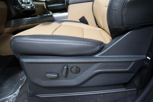 2026 Ford Super Duty F-350 DRW Lariat