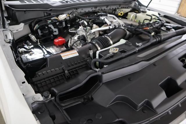 2026 Ford Super Duty F-350 DRW Lariat