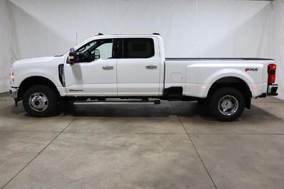 2026 Ford Super Duty F-350 DRW Lariat
