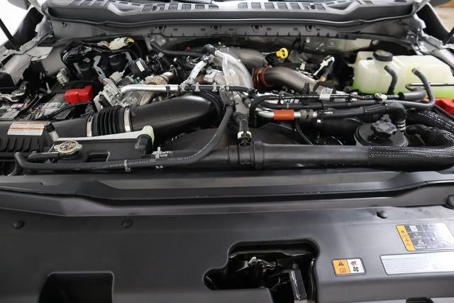 2026 Ford Super Duty F-350 DRW Lariat