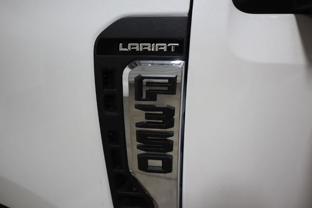 2026 Ford Super Duty F-350 DRW Lariat