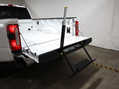 2026 Ford Super Duty F-350 DRW Lariat