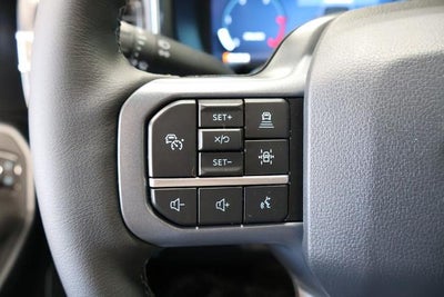 2026 Ford Super Duty F-350 DRW Lariat