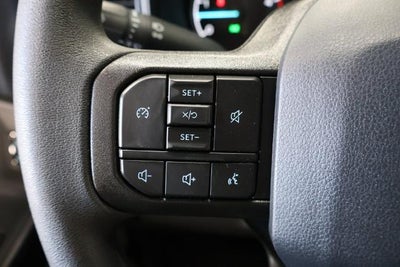 2027 Ford Super Duty F-350 DRW XL