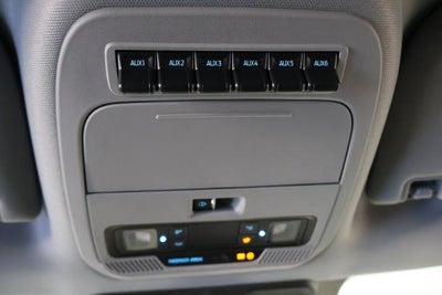 2027 Ford Super Duty F-350 DRW XL