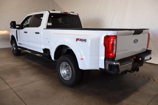 2027 Ford Super Duty F-350 DRW XL