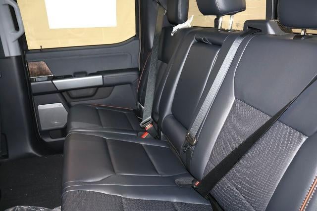 2026 Ford Super Duty F-350 DRW Lariat