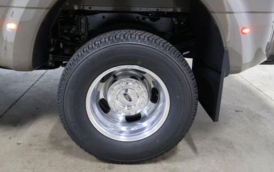 2026 Ford Super Duty F-350 DRW Lariat