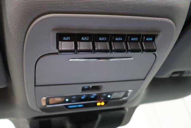 2026 Ford Super Duty F-350 DRW Lariat
