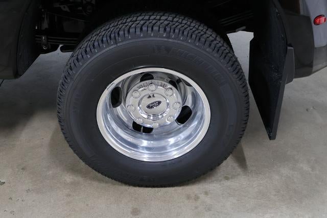 2026 Ford Super Duty F-350 DRW Lariat