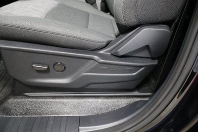 2027 Ford Super Duty F-350 DRW XLT