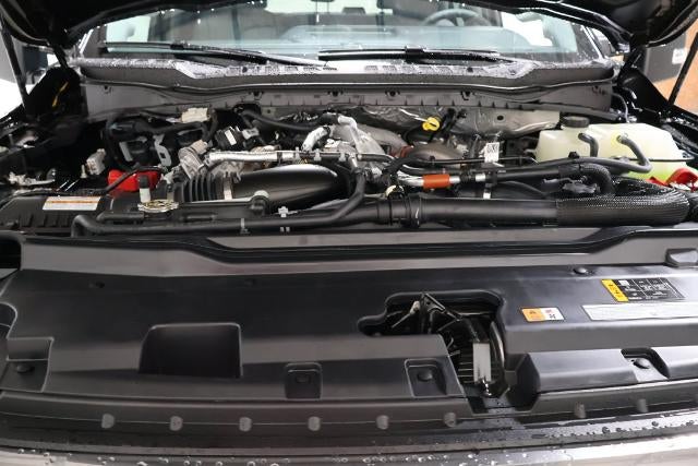 2027 Ford Super Duty F-350 DRW XLT