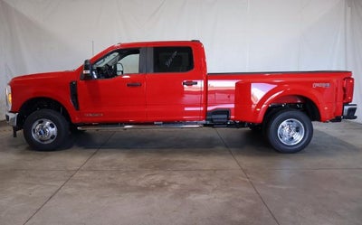 2027 Ford Super Duty F-350 DRW XL