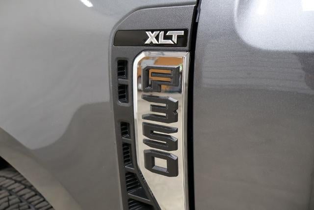 2026 Ford Super Duty F-350 DRW XLT