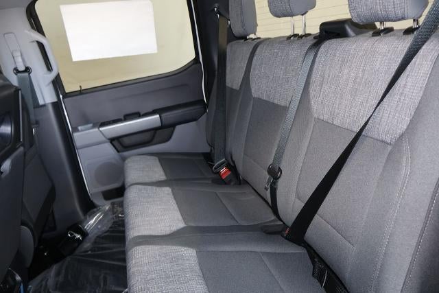 2027 Ford Super Duty F-350 DRW XLT