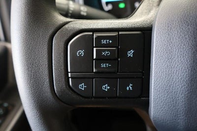 2027 Ford Super Duty F-350 DRW XLT