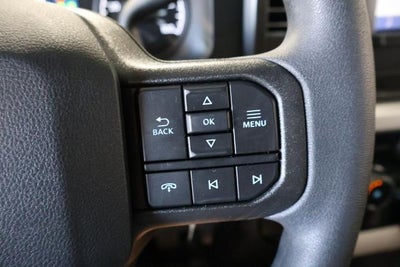 2027 Ford Super Duty F-350 DRW XLT