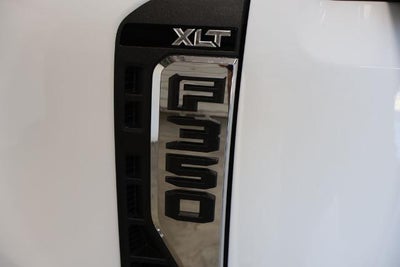2027 Ford Super Duty F-350 DRW XLT