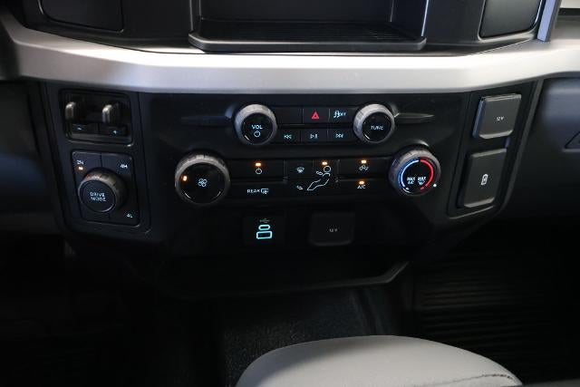 2027 Ford Super Duty F-350 DRW XL