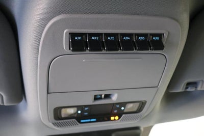 2027 Ford Super Duty F-350 DRW XL