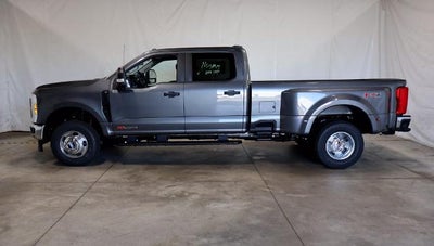 2027 Ford Super Duty F-350 DRW XL