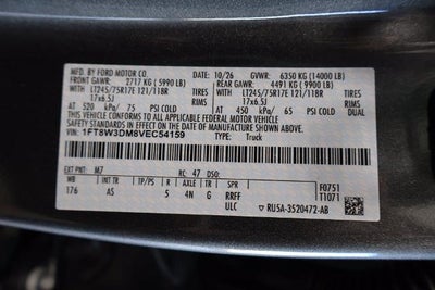 2027 Ford Super Duty F-350 DRW XL