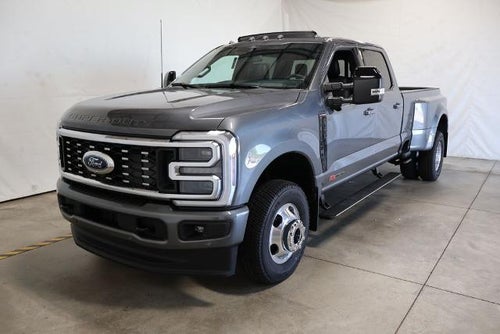 2026 Ford Super Duty F-350 DRW Platinum