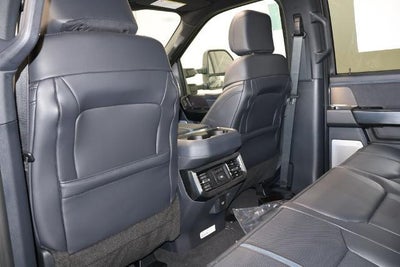 2026 Ford Super Duty F-350 DRW Platinum