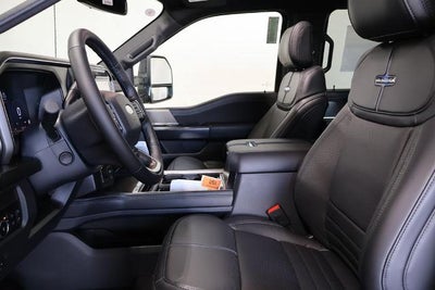 2026 Ford Super Duty F-350 DRW Platinum