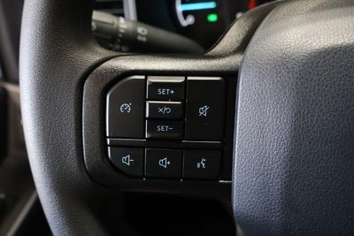 2027 Ford Super Duty F-350 DRW XLT