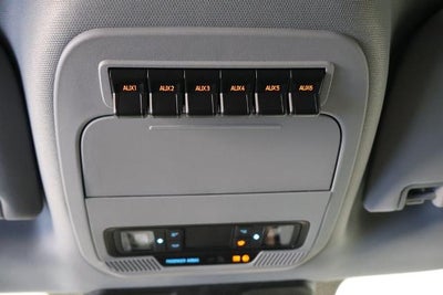 2027 Ford Super Duty F-350 DRW XLT