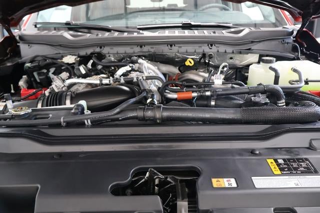 2027 Ford Super Duty F-350 DRW XLT