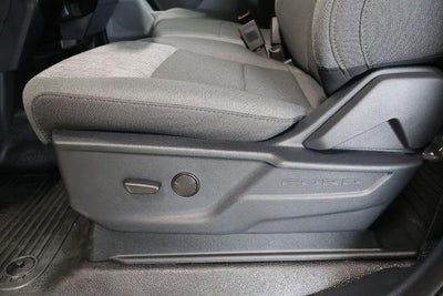 2027 Ford Super Duty F-350 DRW XLT
