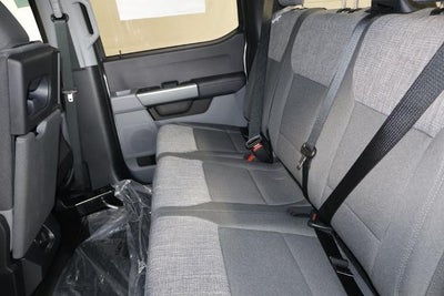 2027 Ford Super Duty F-350 DRW XLT