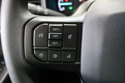 2027 Ford Super Duty F-350 DRW XLT