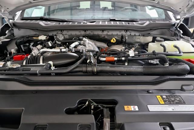 2027 Ford Super Duty F-350 DRW XLT