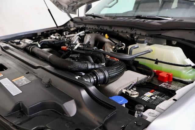 2027 Ford Super Duty F-350 DRW XLT