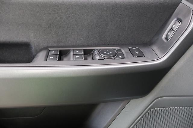 2027 Ford Super Duty F-350 DRW XLT