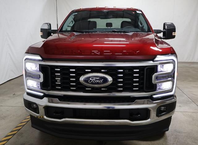 2026 Ford Super Duty F-350 DRW Lariat