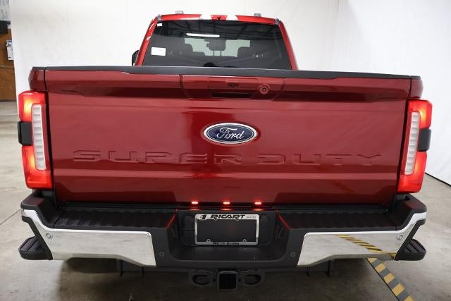 2026 Ford Super Duty F-350 DRW Lariat