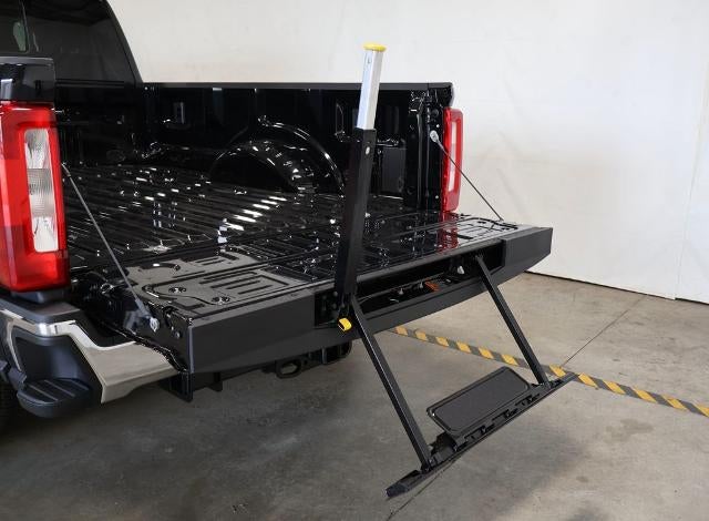 2026 Ford Super Duty F-350 DRW XLT