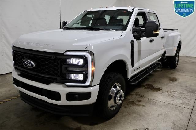 2026 Ford Super Duty F-350 DRW XL