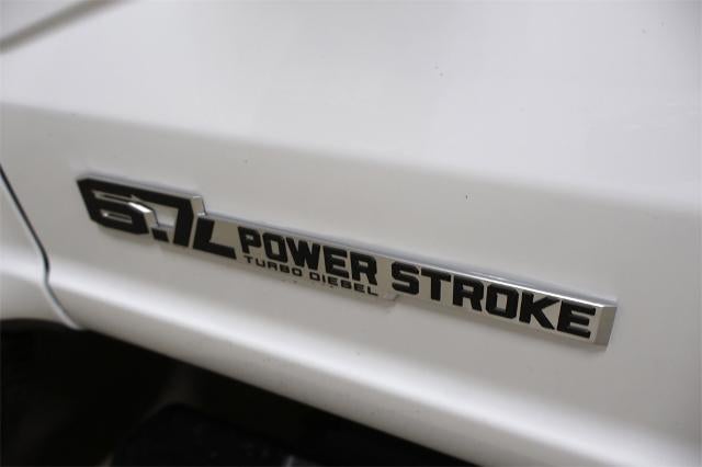 2026 Ford Super Duty F-350 DRW XL