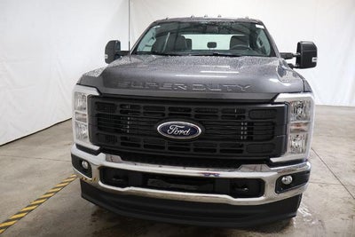 2026 Ford Super Duty F-350 DRW XL