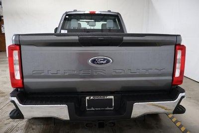 2026 Ford Super Duty F-350 DRW XL