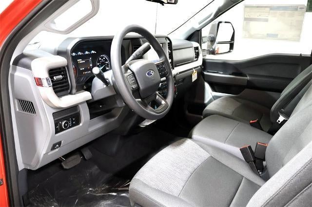 2025 Ford Super Duty F-350 DRW XLT