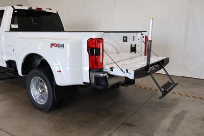 2027 Ford Super Duty F-450 DRW King Ranch